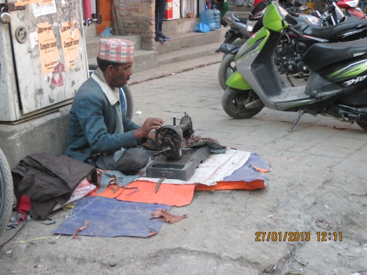 Sewing machine without using electricity.